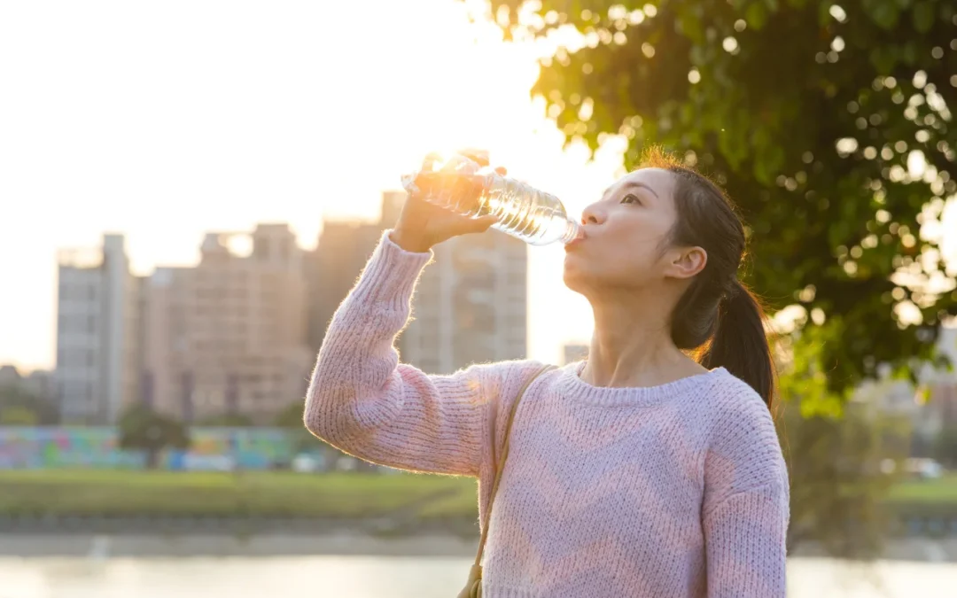 Should I Drink Water After a Deep Tissue Massage?